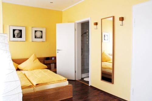 Hotel Akazienhof ดุยส์บูร์ก ภายนอก รูปภาพ