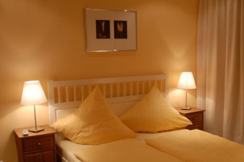Hotel Akazienhof ดุยส์บูร์ก ภายนอก รูปภาพ